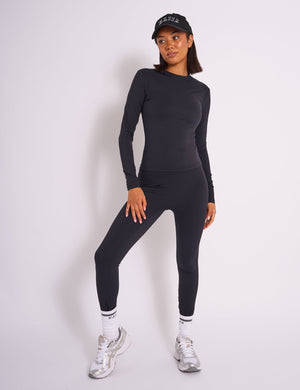 Kaiia Sculpt Long Sleeve Fitted T-shirt Black